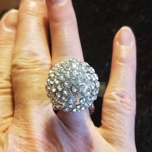 Taramanda silvertone stretch ring rhinestone Disco ball 7 through 11